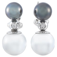 Orecchini Baccarat in oro bianco 18 carati con diamanti e perle da 0,10 carati