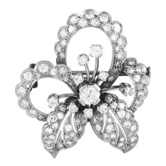 Spilla in platino con diamante da 2,80 carati