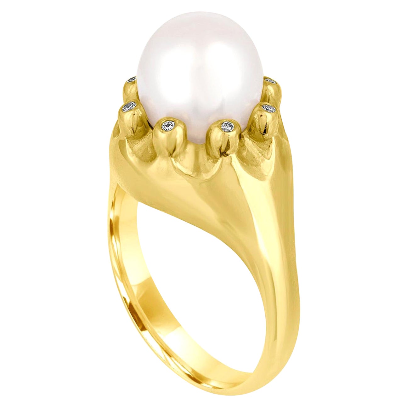 Fresh Water Pearl and Diamond Gold Ring