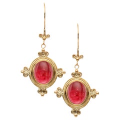 Steven Battelle, boucles d'oreilles pendantes en or 18 carats et sterling avec tourmaline rose de 13,5 carats