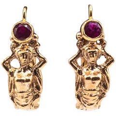 Orecchini a pendente in oro giallo con rubino, realizzati a mano in stile Art Nouveau