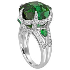 Anello d'oro con tormalina tsavorite e diamanti certificato IGI da 19,00 carati