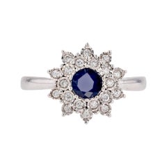 Bague moderne grappe de fleurs en or blanc 18 carats avec saphirs et diamants