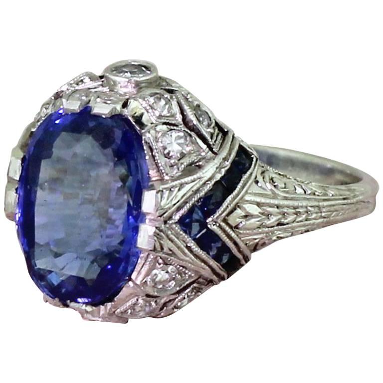 Art Deco 5.07 Carat Natural Ceylon Sapphire Platinum Solitaire Ring For Sale