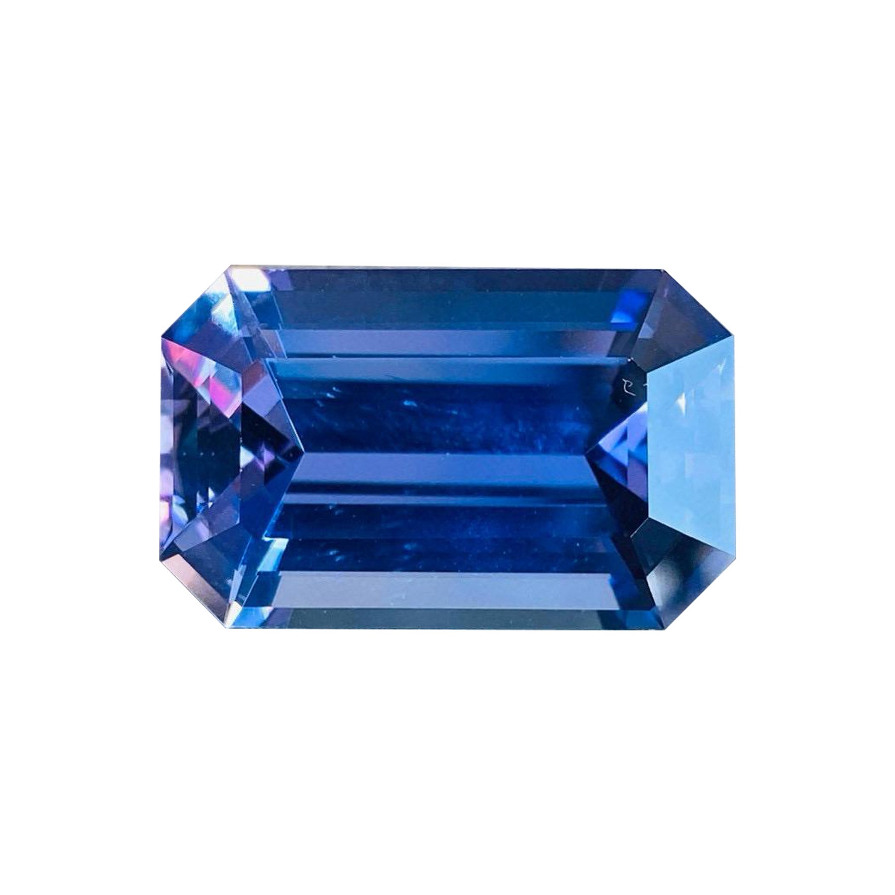 GIT Zertifikat Unerhitzter Tansanit Zoisit Perfekte Größe Präzisionsschliff von WB gem
TZA149
Stein Name :Tansanit 
Gewicht: 23,35 ct 
Farbe: bläuliches Violett
Klarheit: Augenrein 
Herkunft: Tansania 
Schneiden: Präzision 
Abmessung:21*13.3mm
