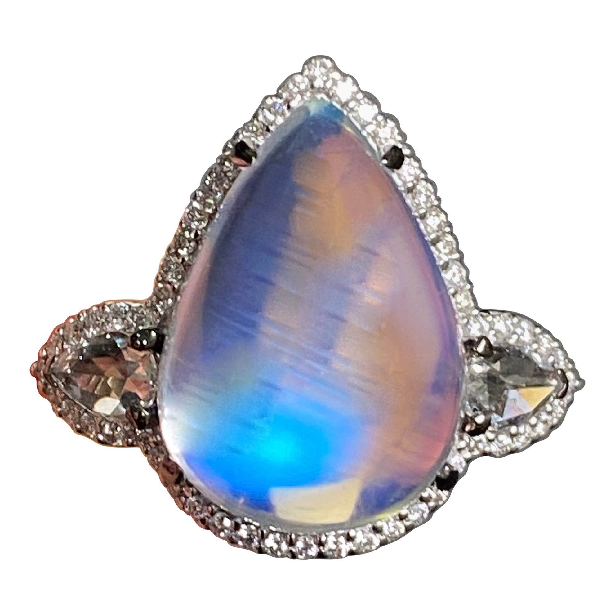 Certified 11.67 Carat Moonstone and Diamond Three Stone Cocktail Engagement Ring For Sale