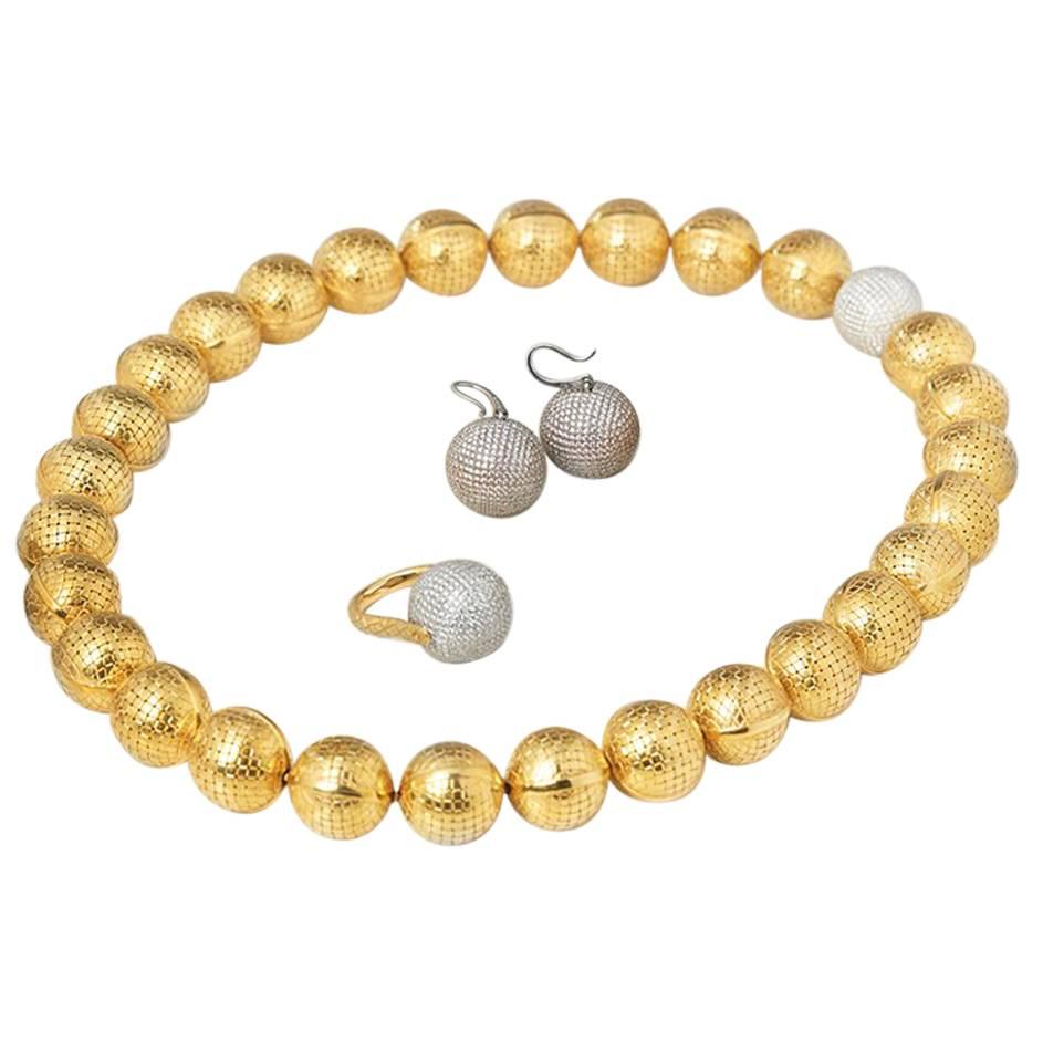 Bottega Venetta 18 Karat Gold Diamond Necklace, Earrings and Ring Sfera Suite