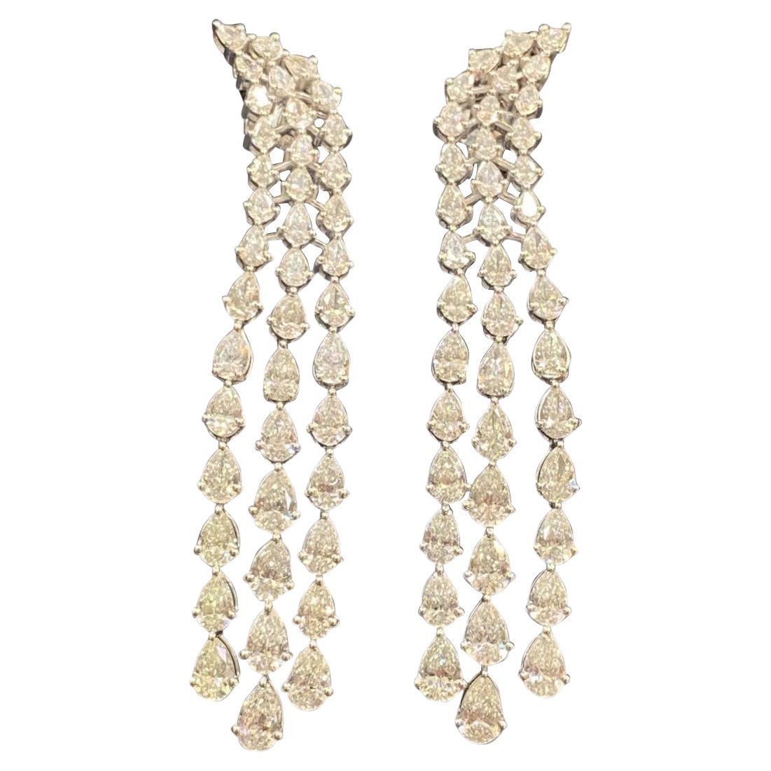 IGI 12.50 Carats Pear Shape Diamonds 18K Gold Earrings