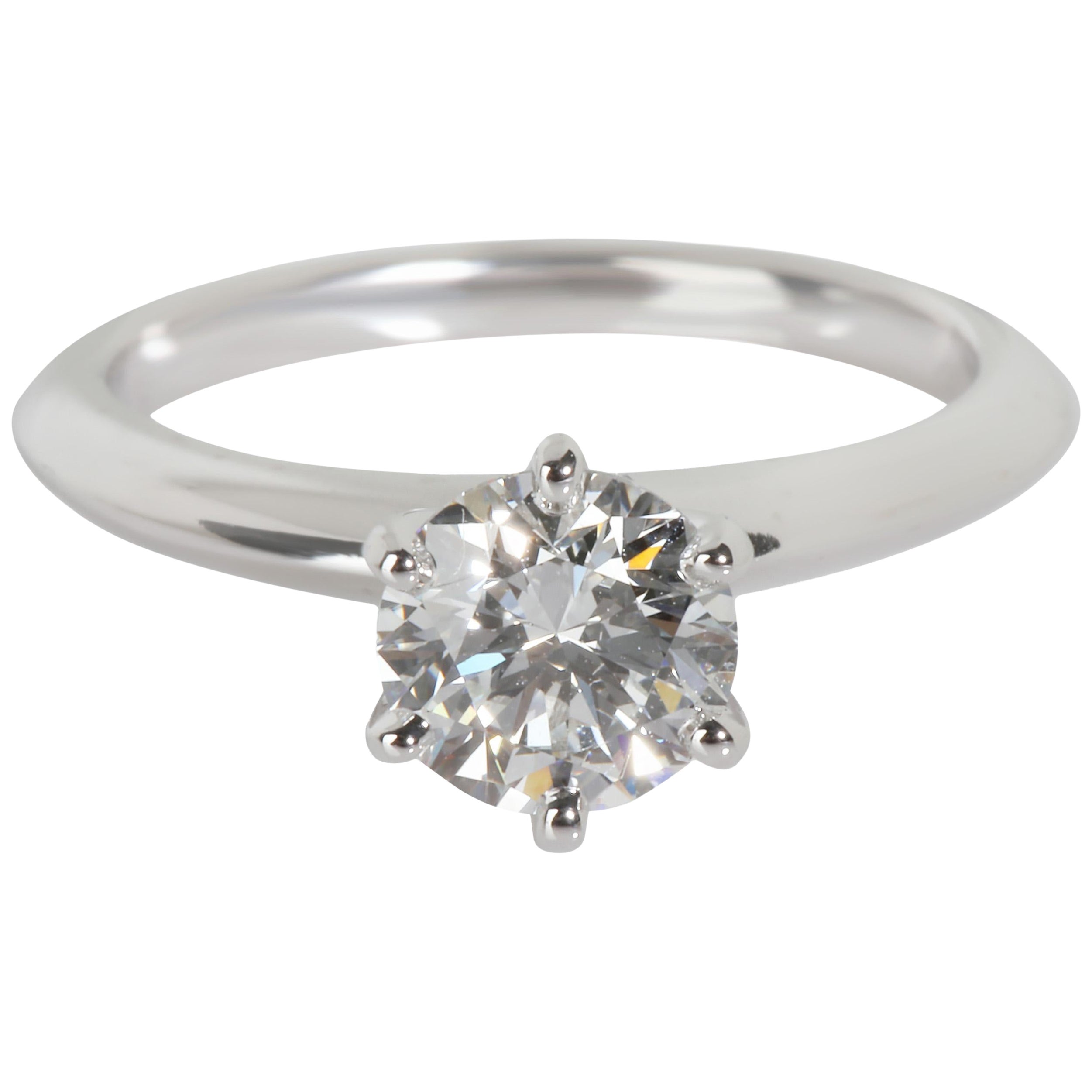 Tiffany & Co. Solitaire Engagement Ring in Platinum F VS2 1.00 CTW