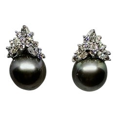 Pendientes 30 Diamantes 14mm Perla Negra del Mar del Sur Oro Blanco 14 Kilates