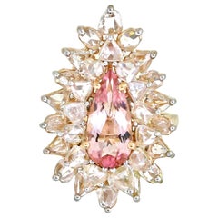 Anello con Morganite e diamanti taglio rosa da 2,23 carati