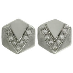 Boucles d'oreilles Pentagonales en or blanc et diamants