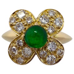Bague vintage Van Cleef & Arpels émeraude verte et diamant Trefle Alhambra Flower