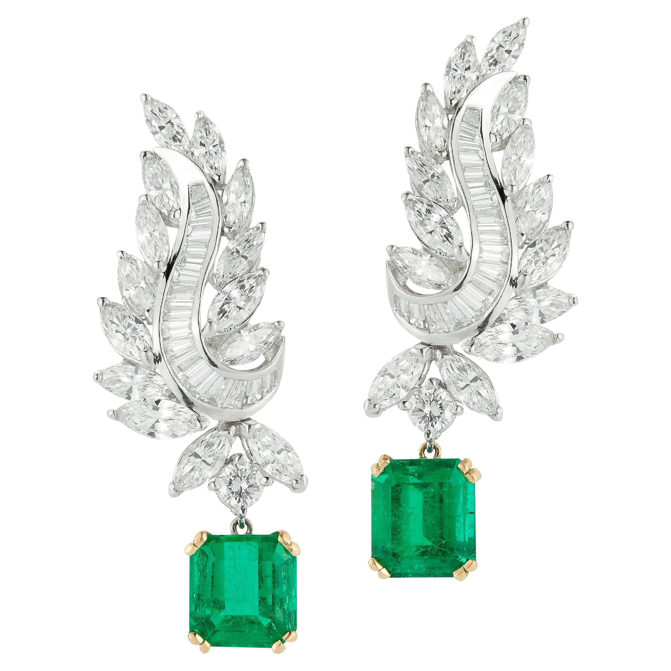 Cascading Diamond and Emerald Drop Earrings For Sale