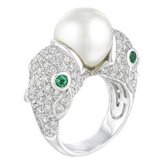 Ella Gafter Pisces Diamond Pearl Emerald Zodiac Ring in 18K Ring