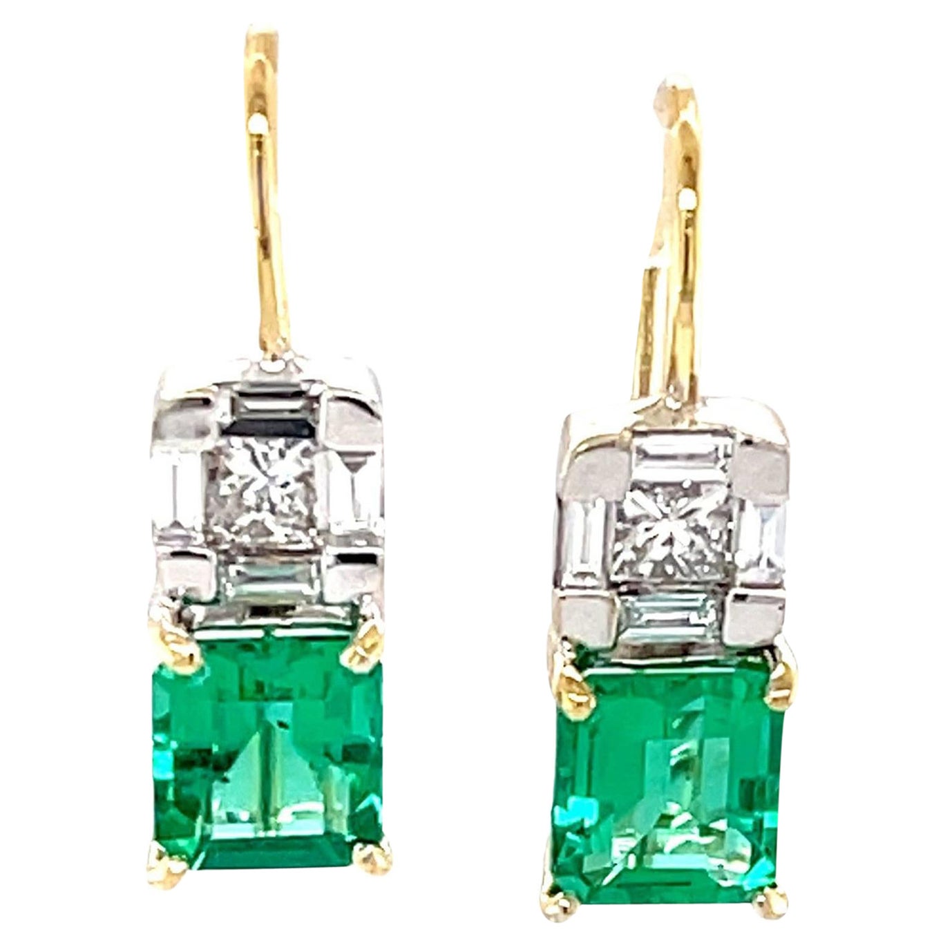 Emerald and Diamond Drop Earrings in 18k White and Yellow Gold, 1.39 Carats For Sale