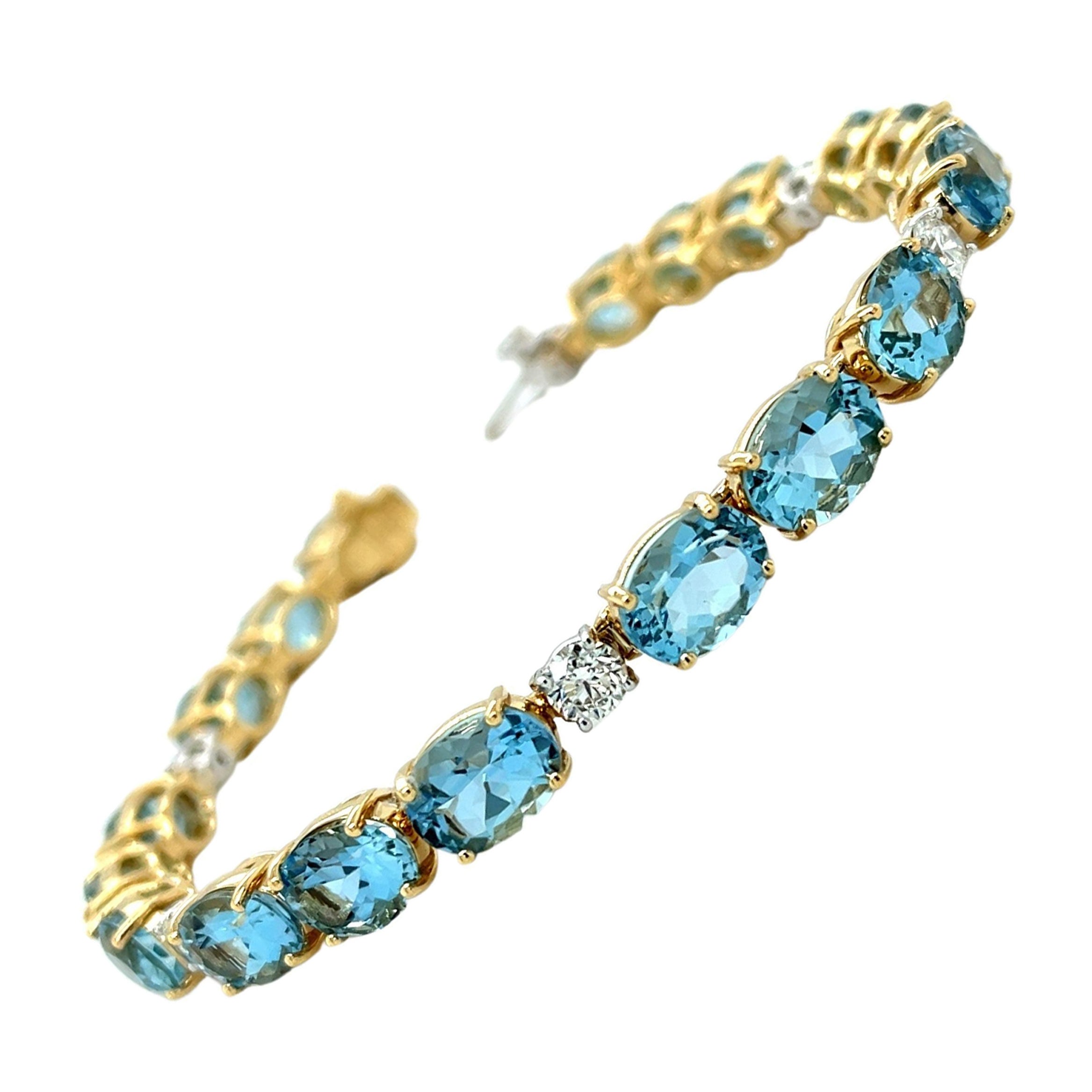 Aquamarin- und Diamant-Tennisarmband aus 18 Karat Gold, insgesamt 20,99 Karat im Angebot