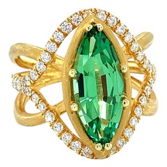 Anello Cocktail con Granato Tsavorite e Diamante in Oro Giallo, 2,95 Carati