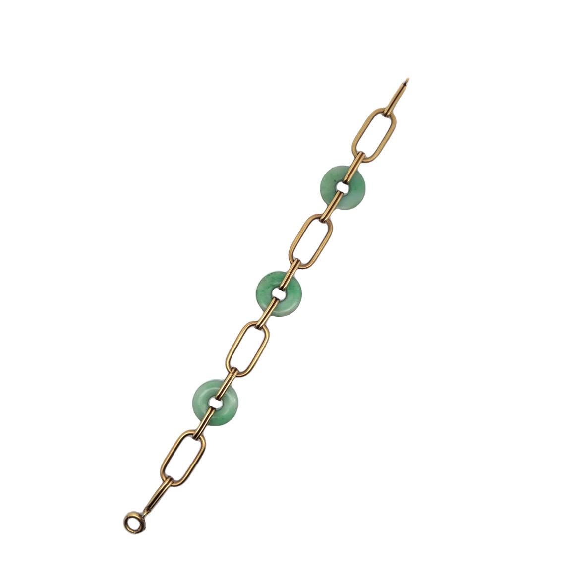Jade Disc and Gold Link Bracelet
