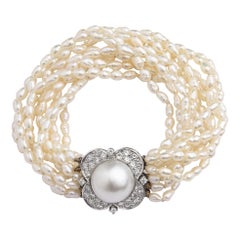 Perlenarmband aus der Mitte des Jahrhunderts mit Mabe-Perlen- und Diamantverschluss