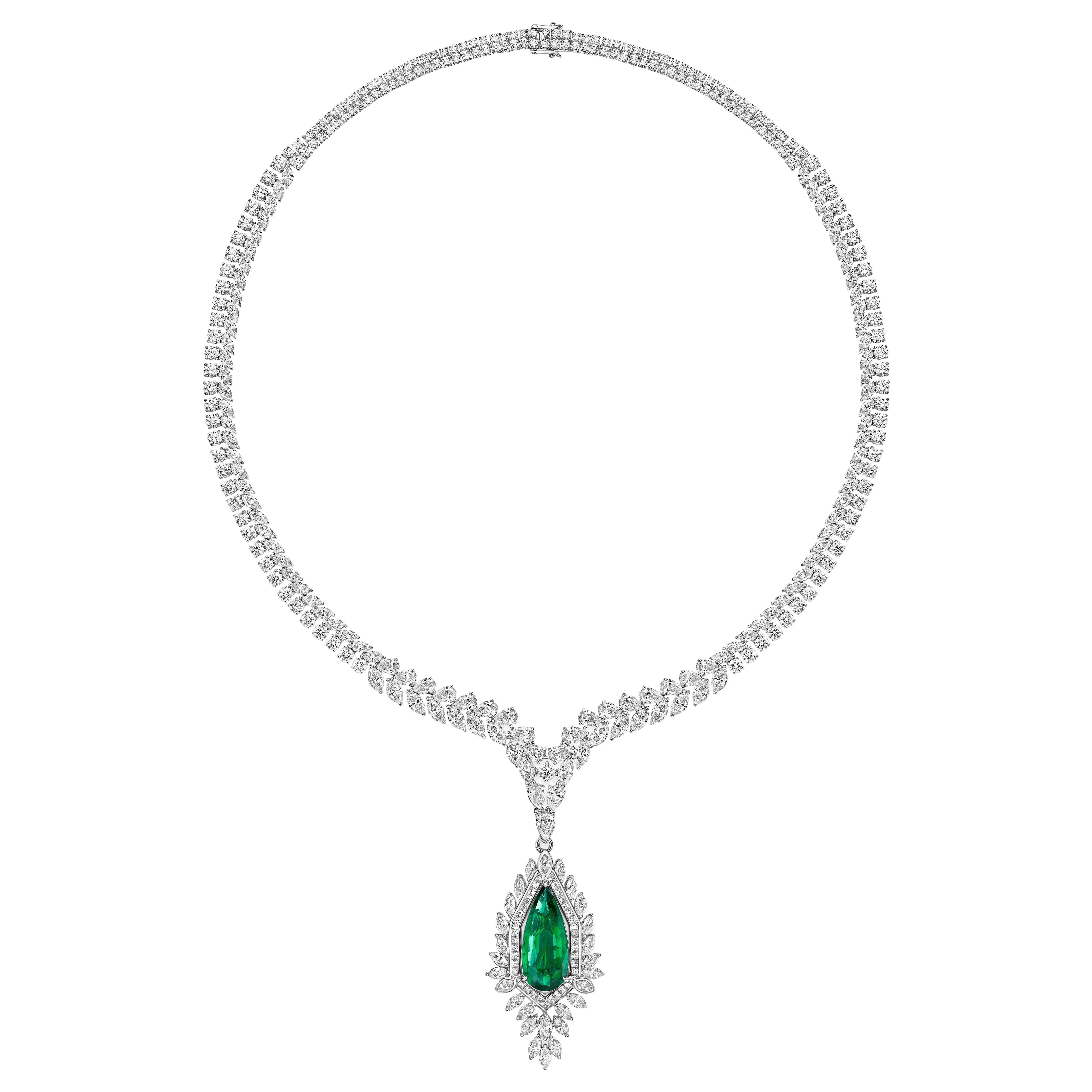 Sunita Nahata Zambia Smaragd 5,83 Karat. Halskette aus 18KWG mit weißem Diamanten.