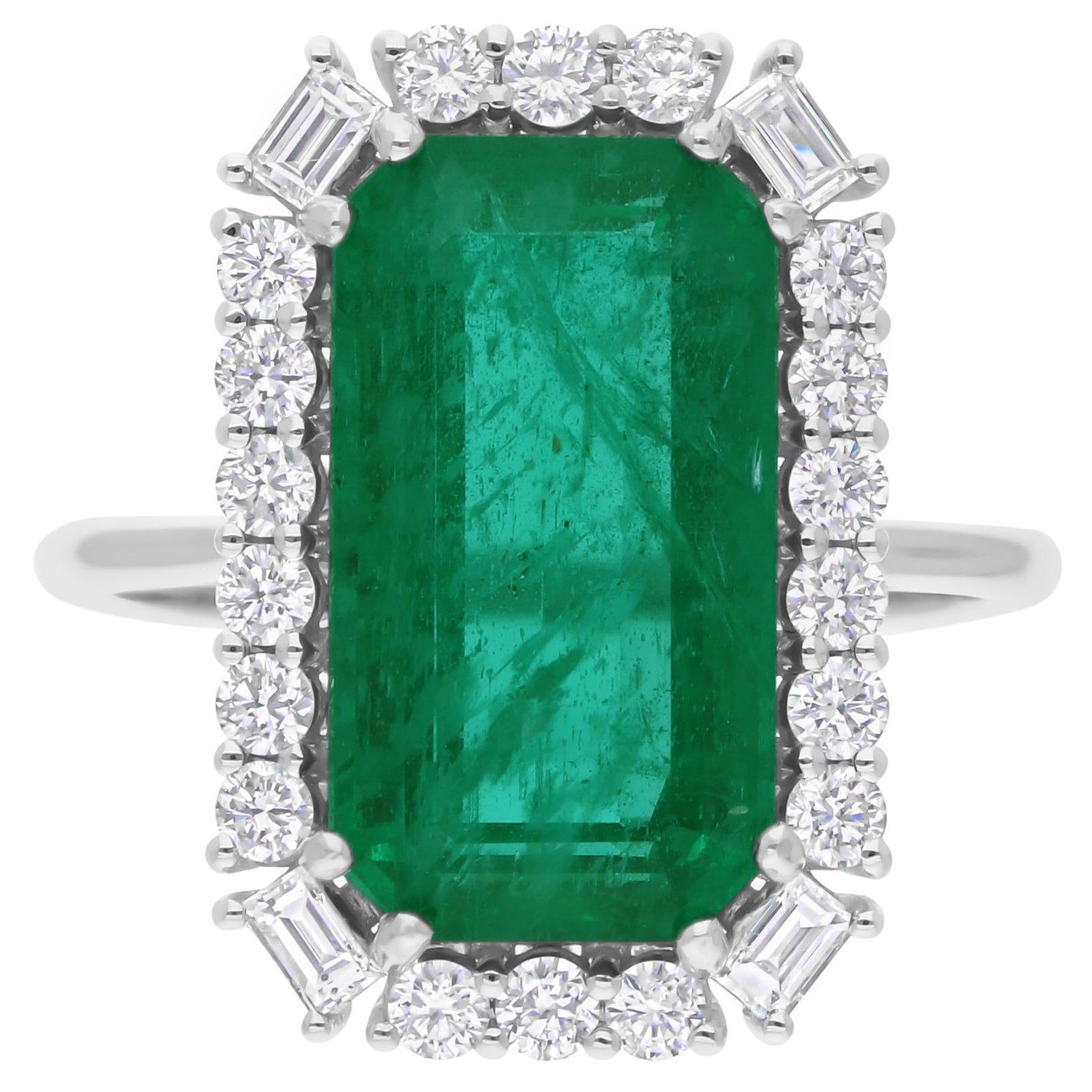 6.26 Ct. Zambian Emerald Cocktail Ring 0.86 Ct. SI/H Diamond 14 Karat White Gold For Sale