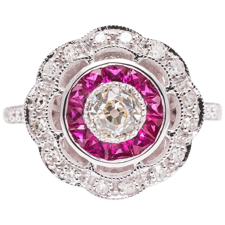 Diamond and Ruby Target Motif White Gold Ring For Sale at 1stDibs
