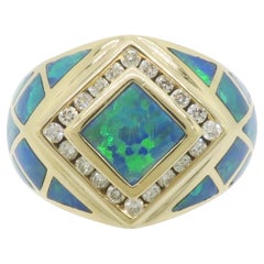 Opal Inlay & Diamond Halo Ring in Yellow Gold