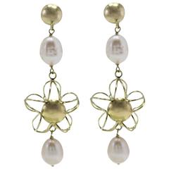 Luise Yellow Gold Pearl Dangle Earrings 11