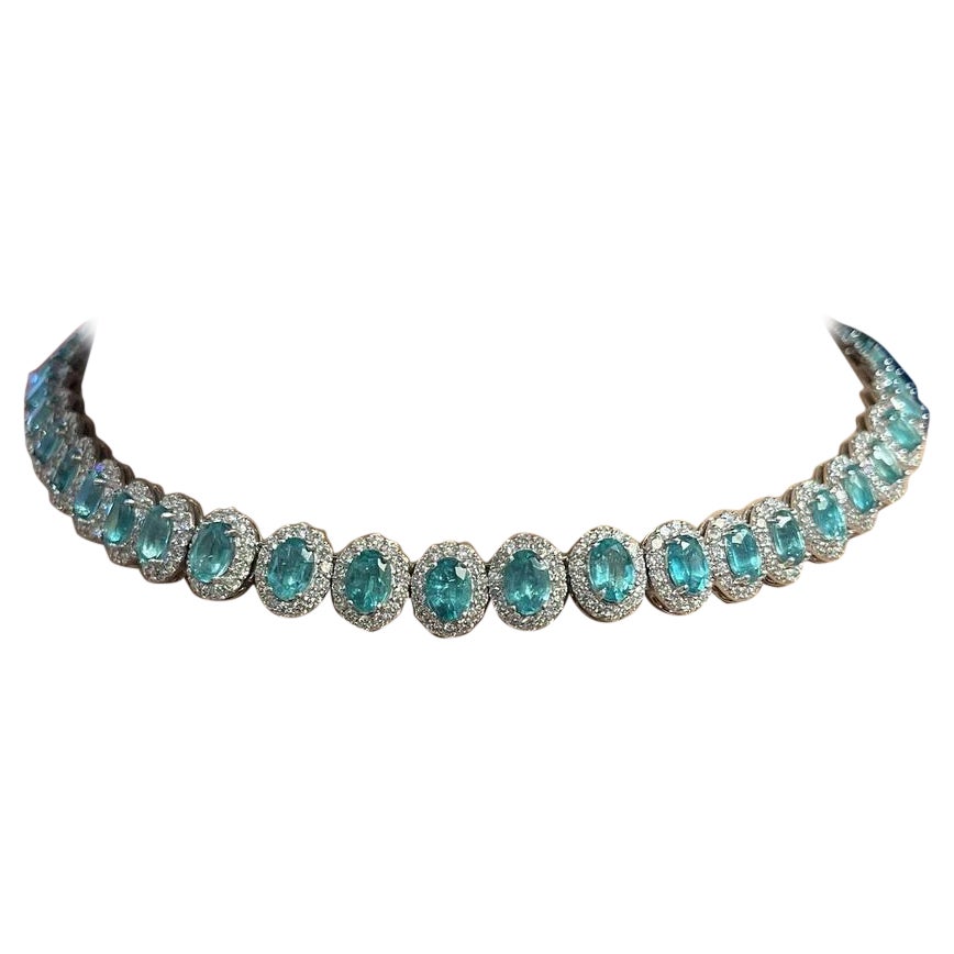 Oval Emerald and Diamond Halo Setting Choker Necklace in 18k White Gold