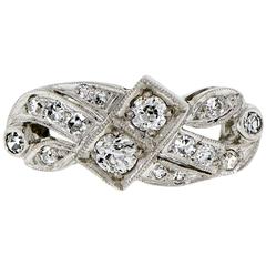 Diamond 14 Karat White Gold Ring, circa 1930 4