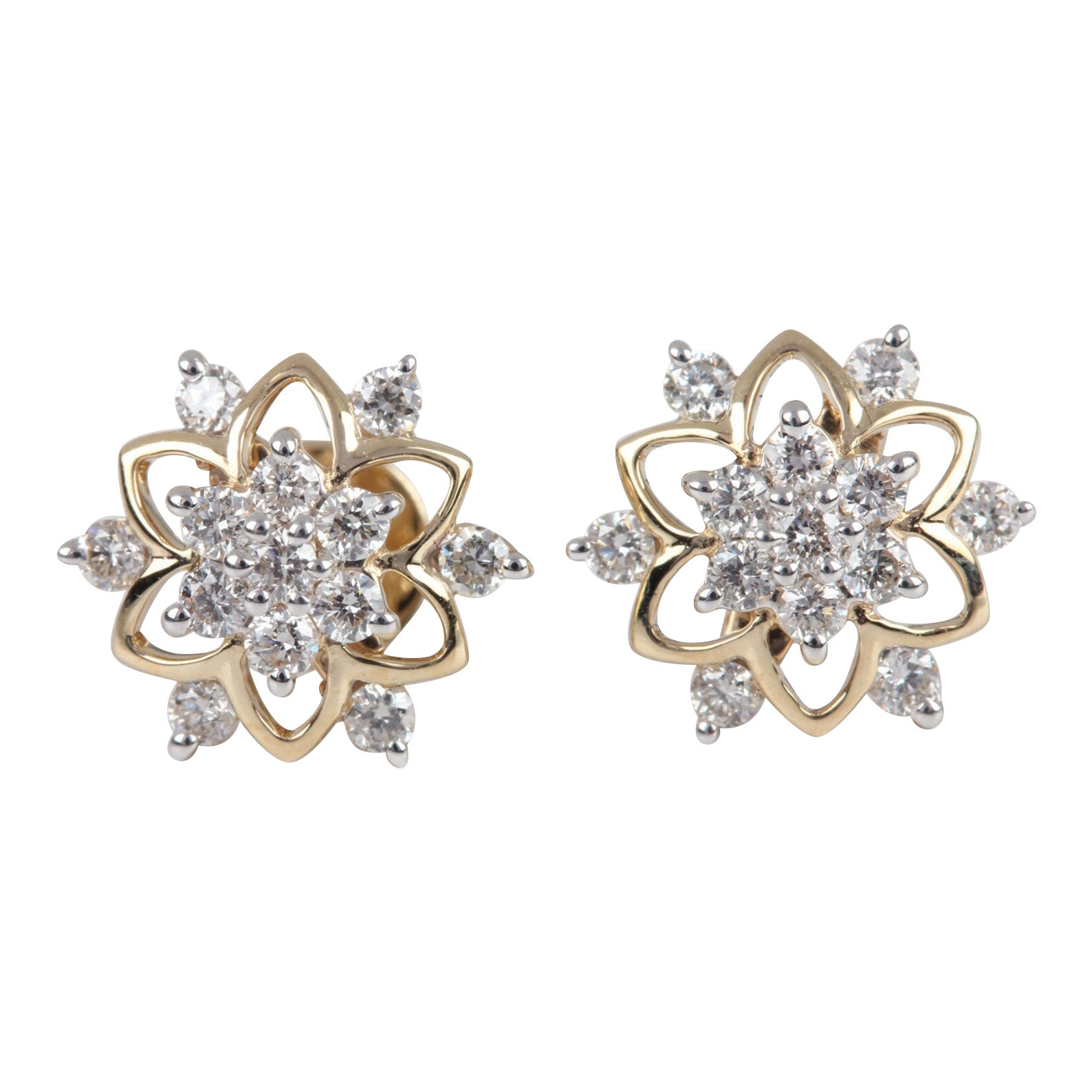 Schöne florale 14k Gelbgold Ohrstecker mit natürlichen Pavé-Diamanten in Blumenform, Geschenk.