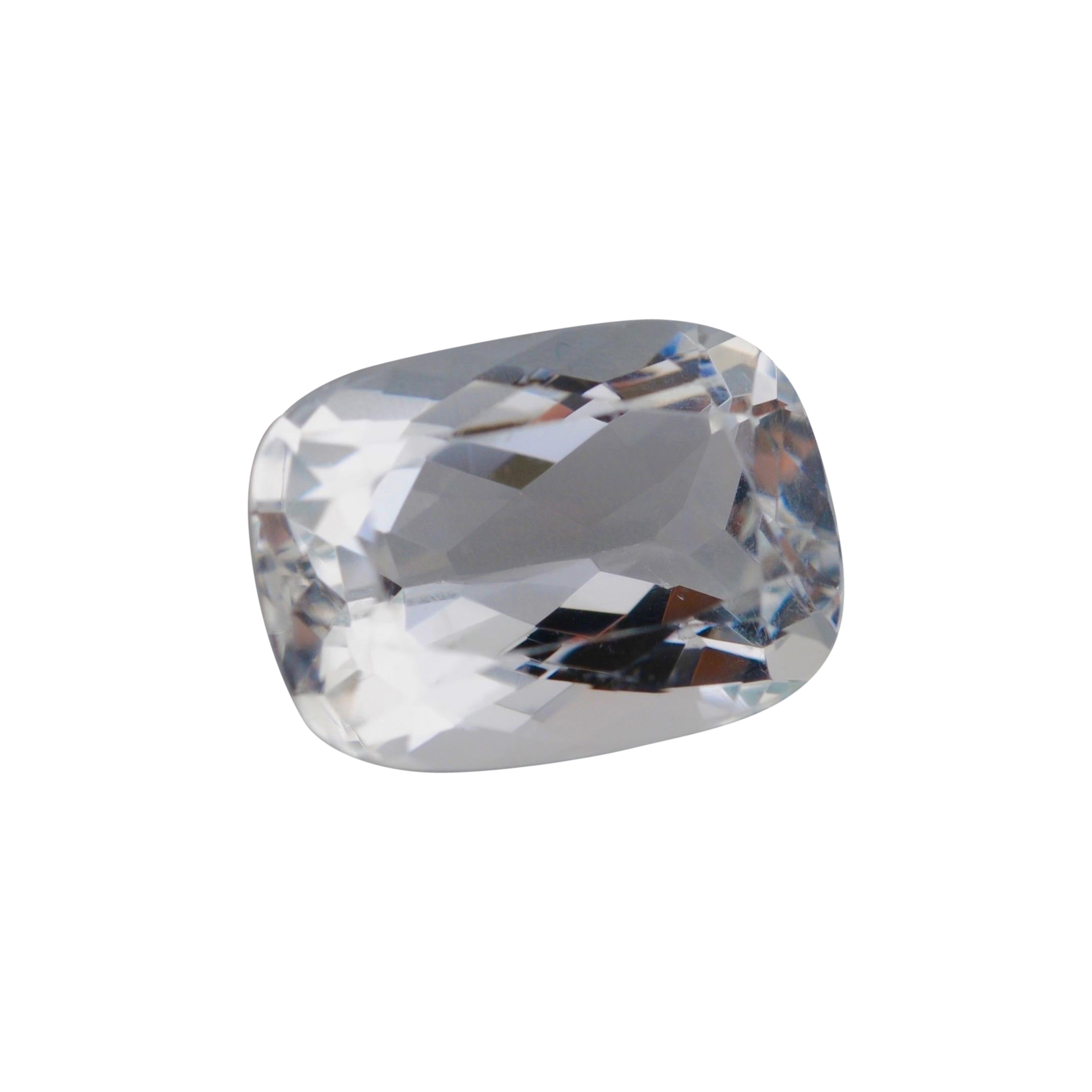 Africa Aquamarine – 7.58 ct For Sale