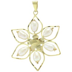 Luise Pendentif fleur en or jaune et perles