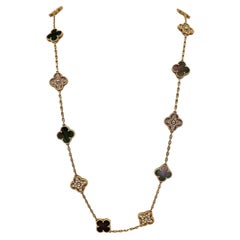 Van Cleef & Arpels Collier vintage Alhambra 20 à motifs en or rose 18 carats