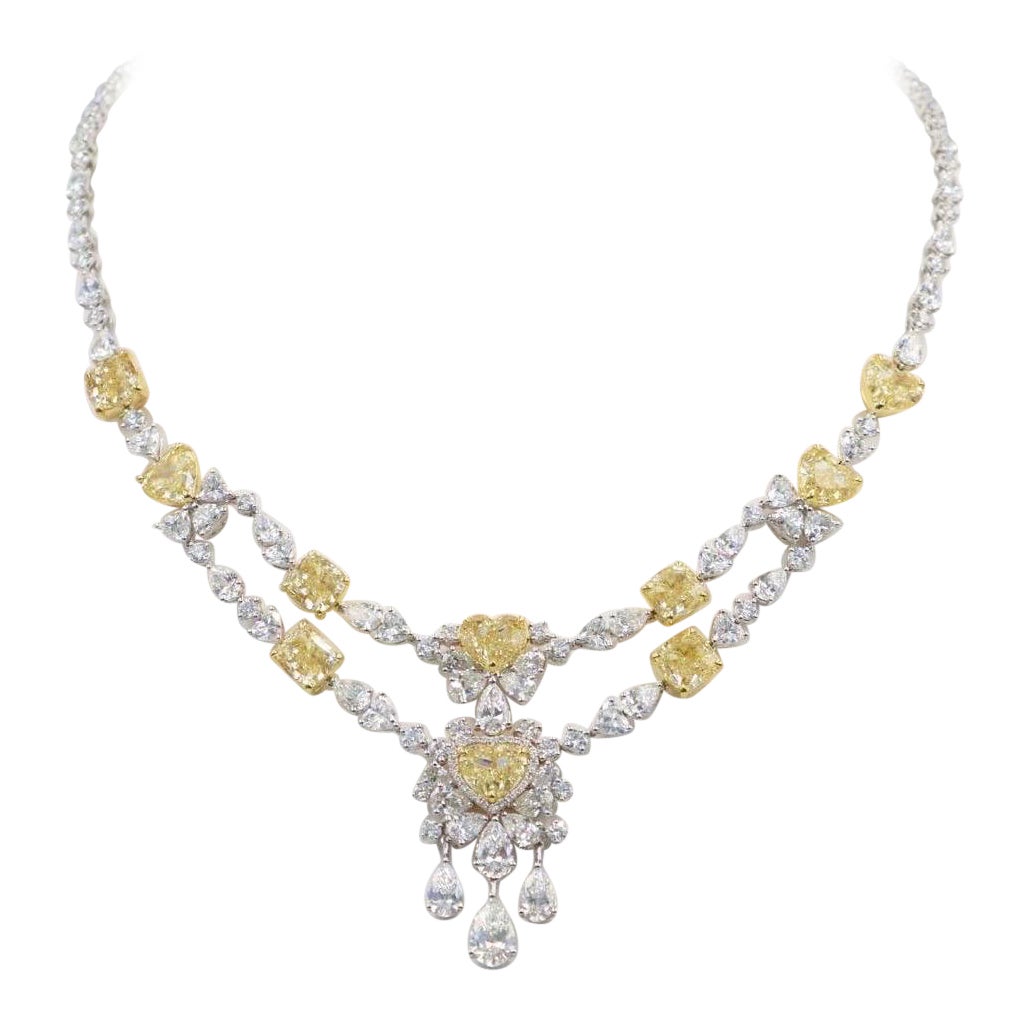 Emilio Jewelry Certified Yellow Diamond Heart Necklace For Sale
