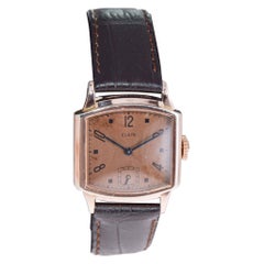 Orologio Art Deco Elgin riempito d'oro rosa Orologio a forma di tortora degli anni '40