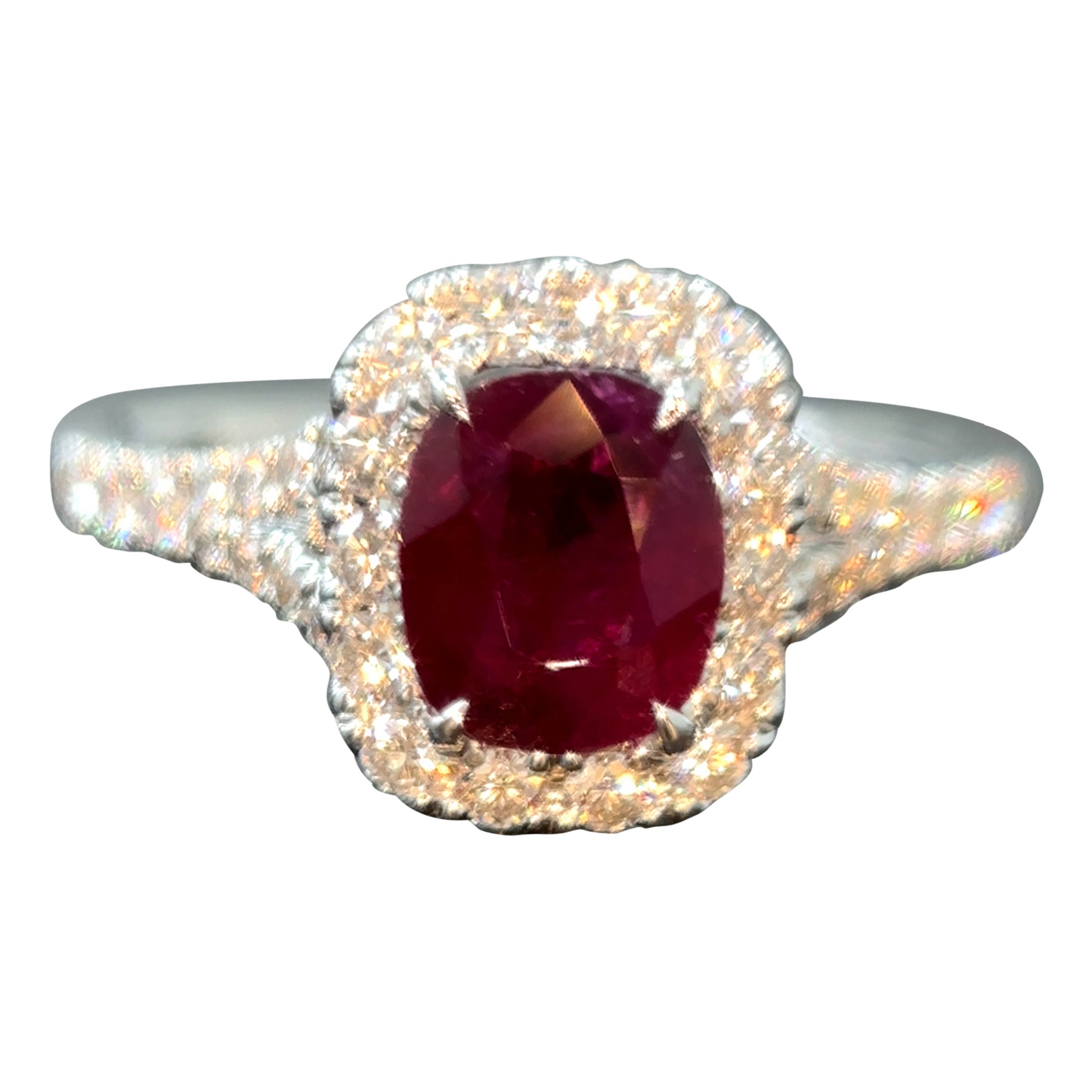 Gubelin Certified 1.13 Carat Burma No Heat Ruby White Diamond 18K Gold Ring