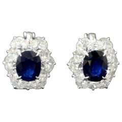 Gubelin Certified 2,51 Karat Burma No Heat Blue Sapphire White Diamond Ohrringe