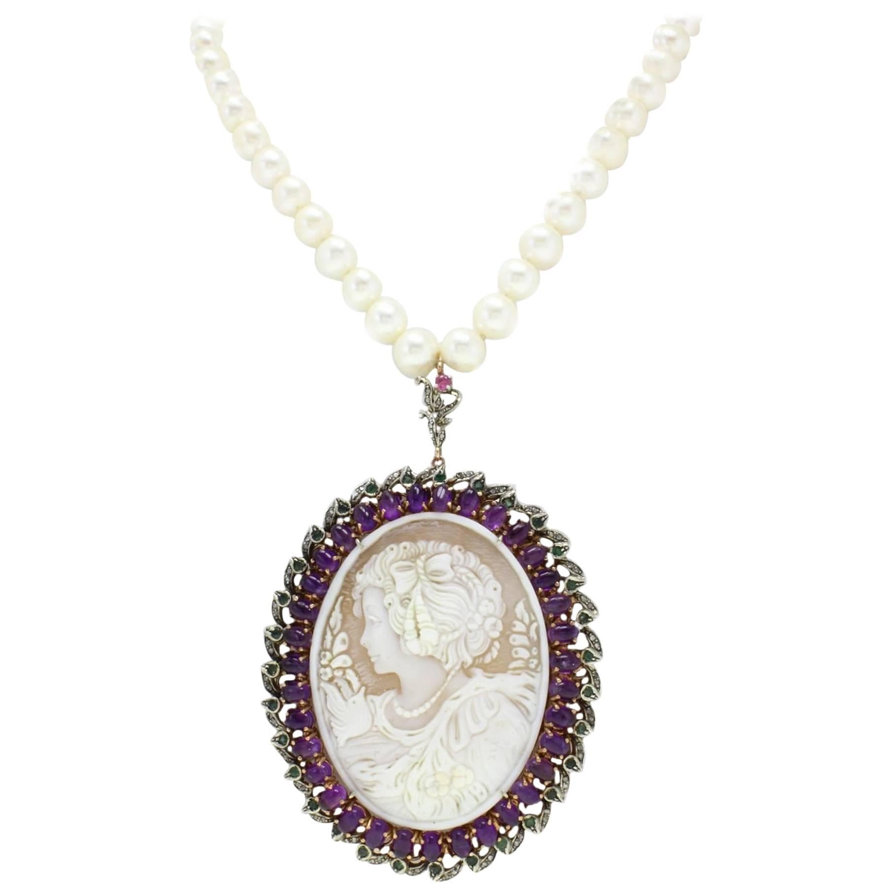 Luise Cameo Pearl Necklace
