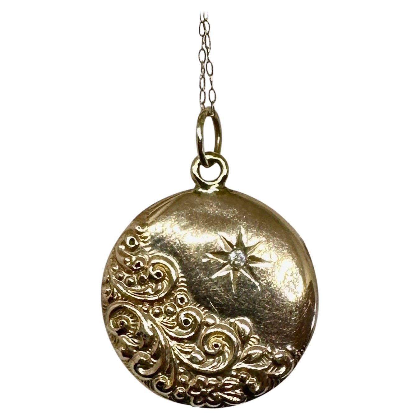 Victorian Old Mine Cut Diamond Gold Locket Pendant Necklace Sun Motif