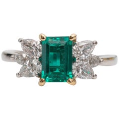 1980s Tiffany & Co. 1 Carat Emerald and Diamond Platinum Yellow Gold Ring