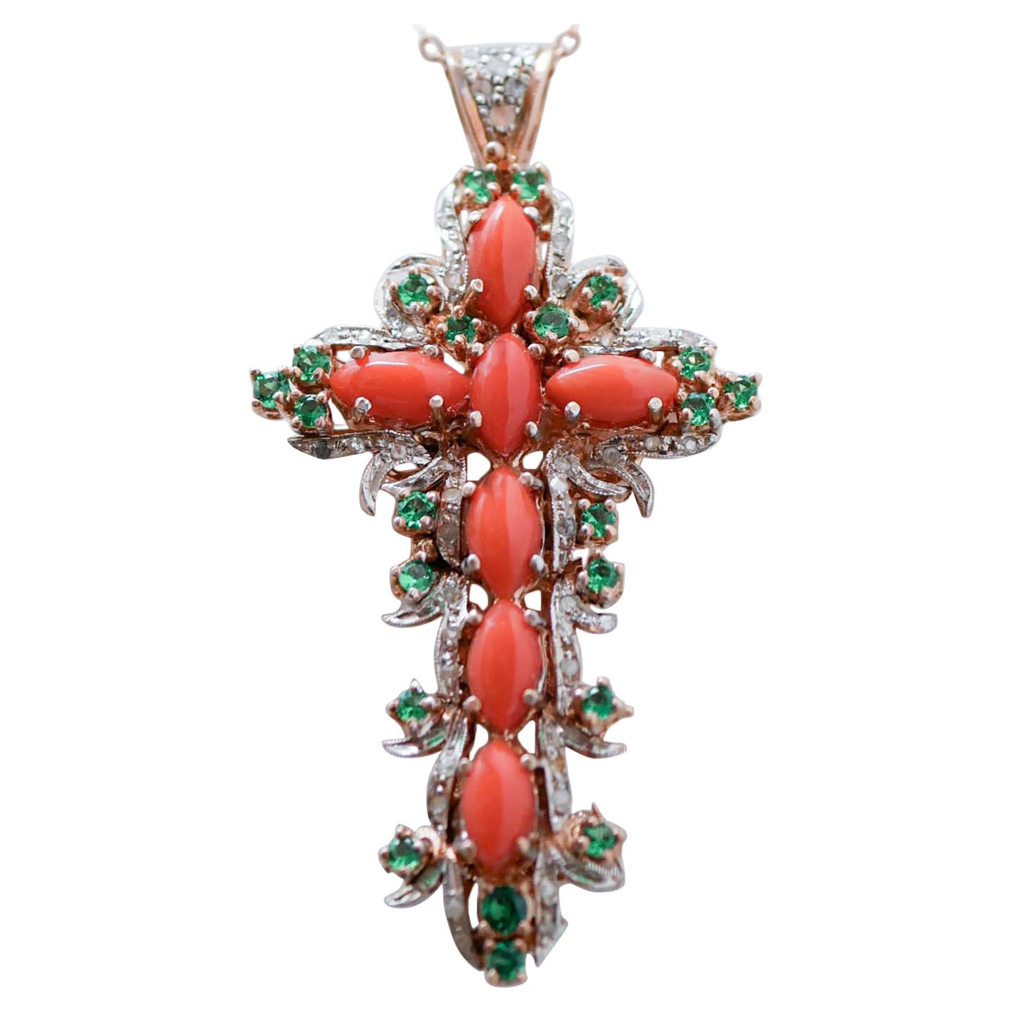 Collier pendentif croix en corail, spinelle, diamants, or rose et argent