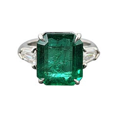 7.64 ct GIA Certified Natural Zambian Emerald & Diamond Ring