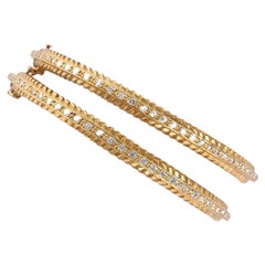 Paire de bracelets en or et diamants de Doris Panos