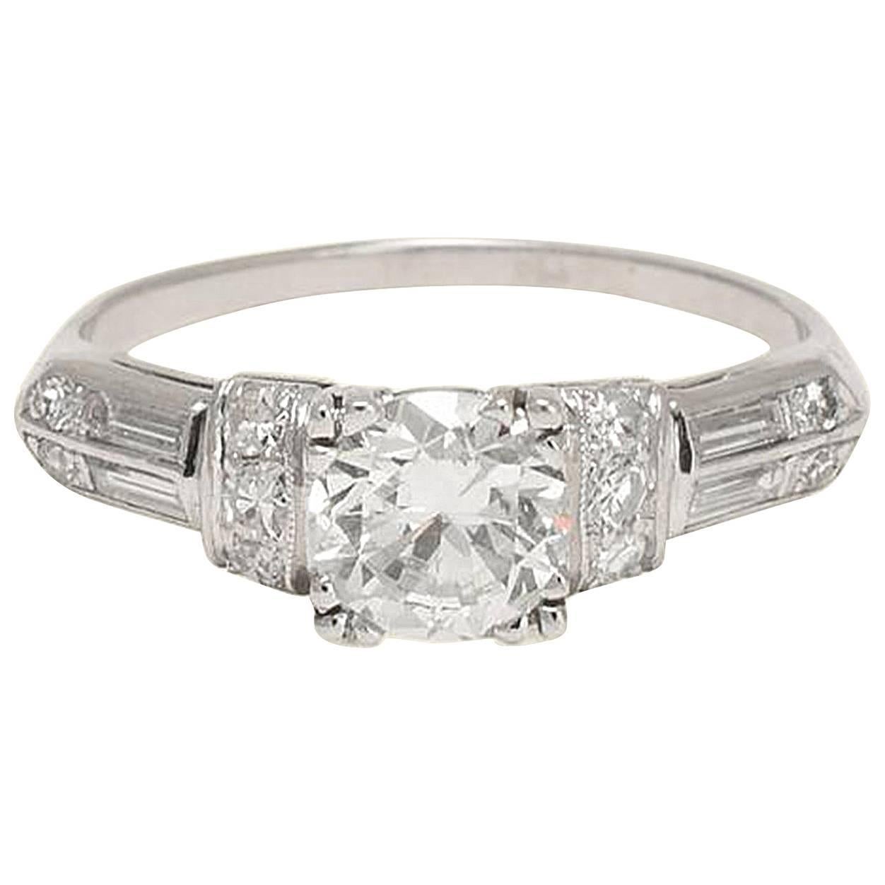 1940s 1.5 Carat Diamond Engagement Ring with Gradient Shoulders For Sale