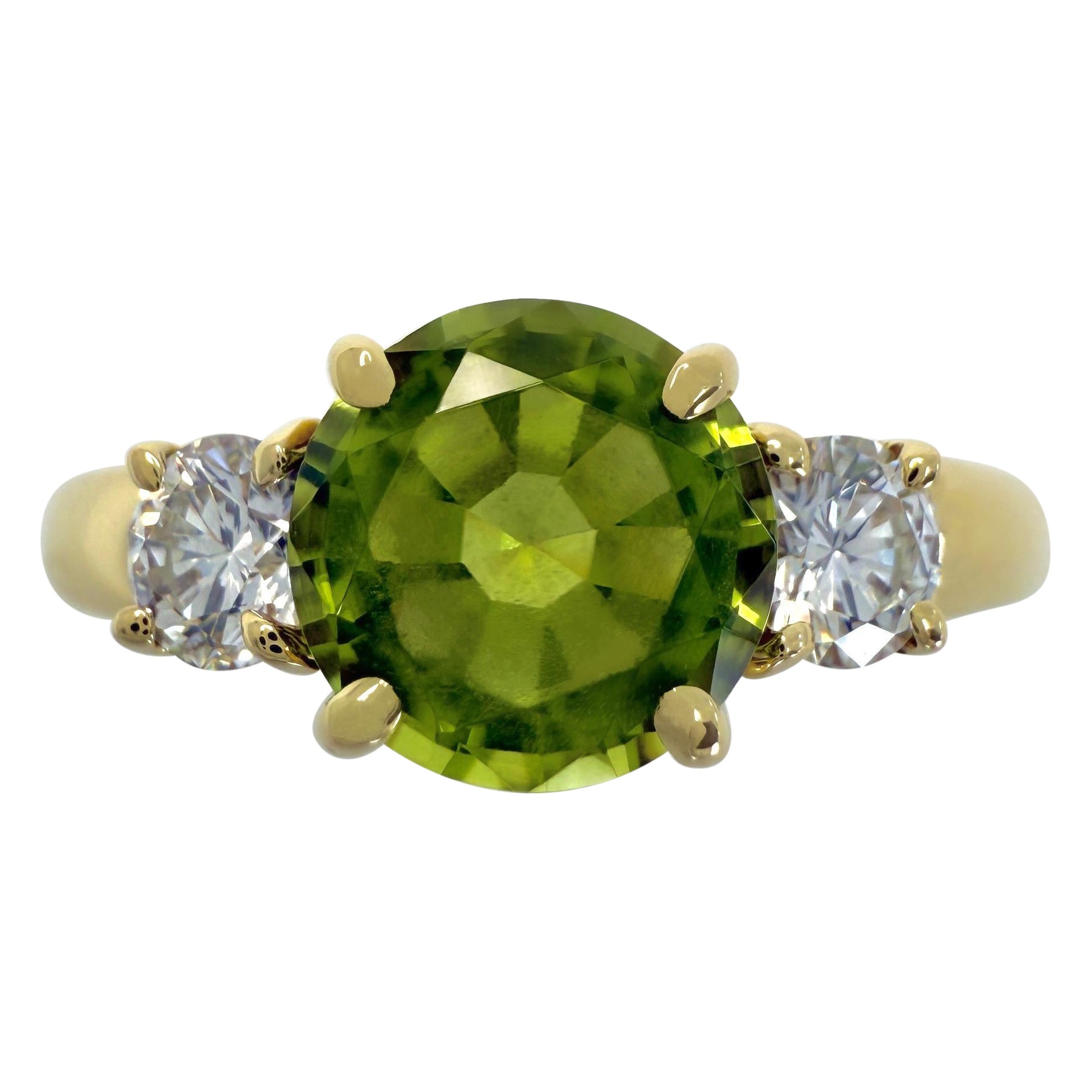 Vintage Tiffany & Co Green Peridot & Diamond 18k Yellow Gold Three Stone Ring