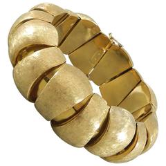 Vintage 1960s Italian Gold Segmented Link Bracelet