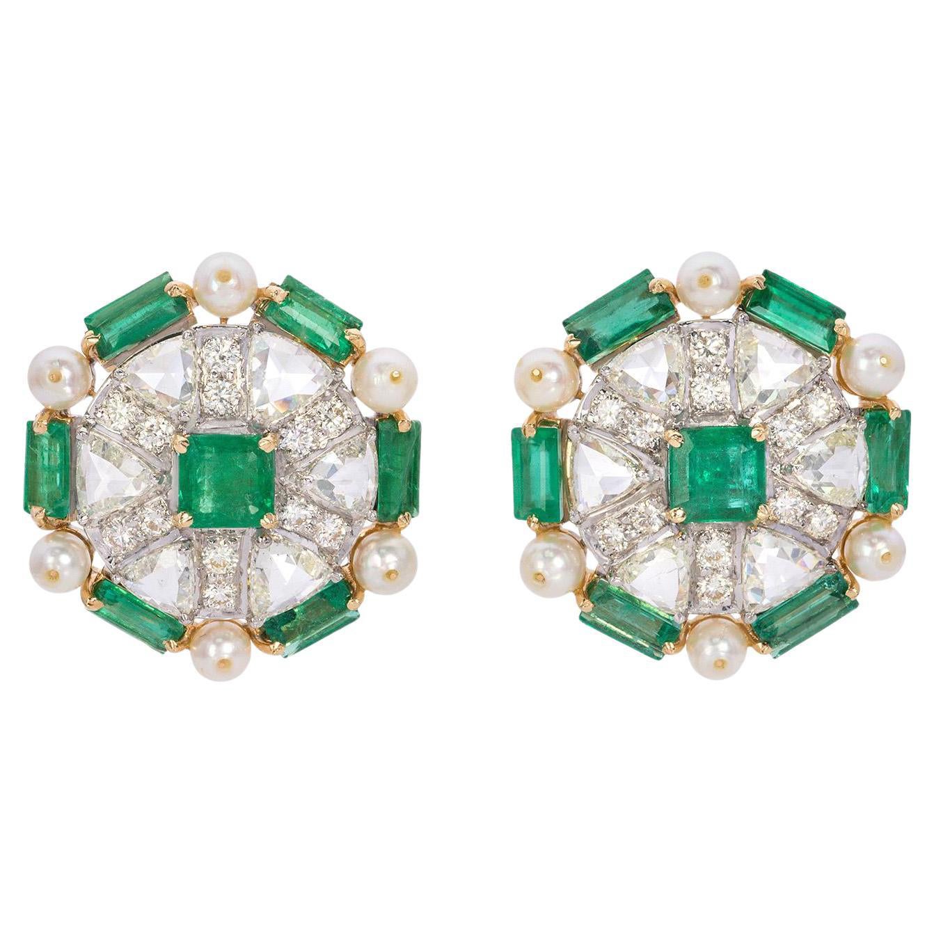 3.38 Carat Pearl and 5.95 Carat Emerald Earring