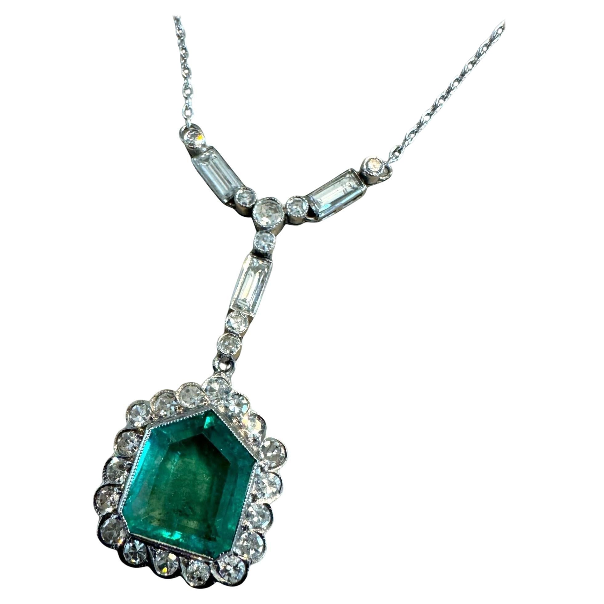 Vintage Art Deco Era Colombian Emerald & Diamond Necklace